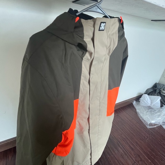 DC Defy Snowboard Jacket 2023 - Picture 6 of 7